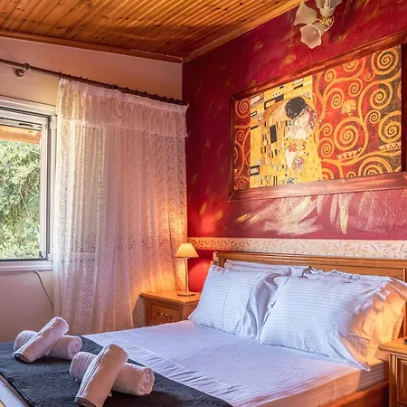 Filippia's View Apartmán *